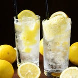 鶴亀のレモンハイ「ノンワックス国産レモン」を使用！