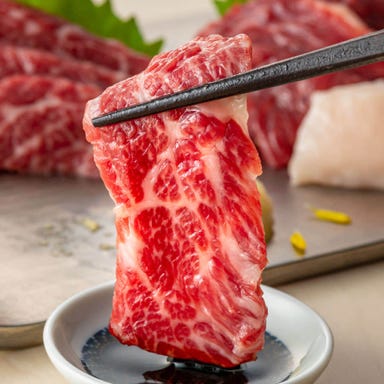 åå€ãã€é ããã㟠KITTE倧éªåº_æšãæåã¢ããæ¥µäžå€§ãã銬åºãã