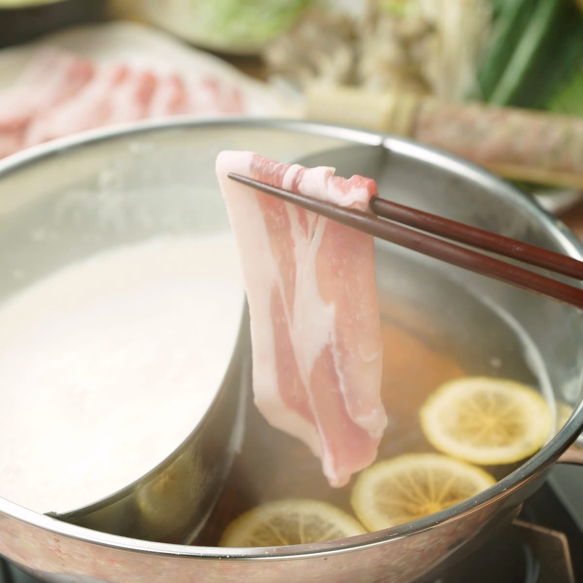 厳選野菜と豚しゃぶ食べ放題 黄金屋 梅田店 梅田 大阪駅 しゃぶしゃぶ ぐるなび