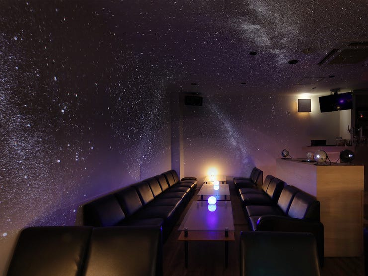 京都で出会う満天の星空 プラネタリウムカフェ&バー ミソラ