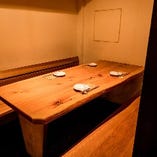 テーブル席半個室(3～6名様)