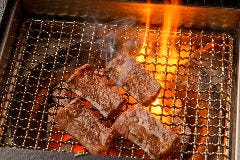 炭火焼肉 牛吉 全席完全個室