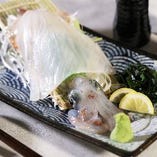 イカの活き姿造り♪新鮮な魚介や九州料理、創作和食が人気！！