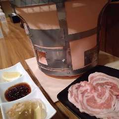 路地裏 居酒屋 まるよし