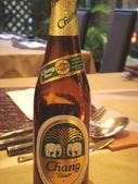 像のラベルでタイで人気のテャーンビール
