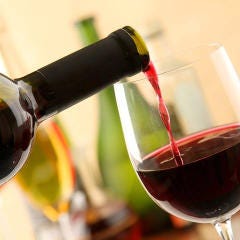 ワインは40種以上を常備。メニューに載っていない銘柄もあります