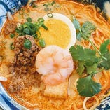 【Asian Style】ココナッツミルクと海老のスープの米麺　ラクサヌードル♪