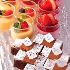 オリエンタルホテル広島_スイーツは全てホテル内でパティシエが作っております。