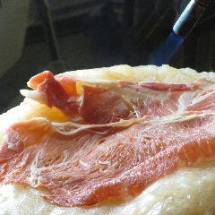 オリエンタルホテル広島_スペシャルメニュー『牛ロース肉の岩塩炙り焼き』