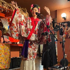 島唄ライブと沖縄料理の店 なかや
