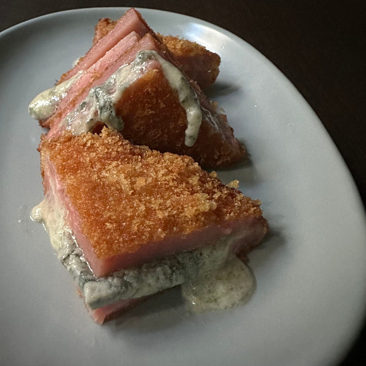 ワインとチーズと旨い肴のBAR à VIN 徳蔵 心斎橋（心斎橋/居酒屋