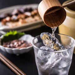 【豊富な飲み放題メニュー】 多数のコース３時間飲み放題付き