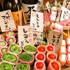 新鮮な野菜を使用した「野菜巻き串」