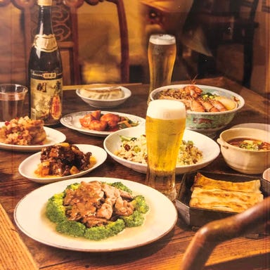 紅虎餃子房 レッドタイガー久茂地店_本場仕込みの力強い大陸味