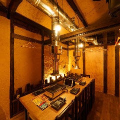 焼肉酒場 蜂ヤ