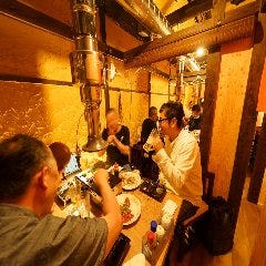 焼肉酒場 蜂ヤ 