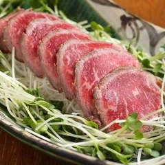 お酒にピッタリ◎お肉の旨みを感じられる牛ハラミのたたき風