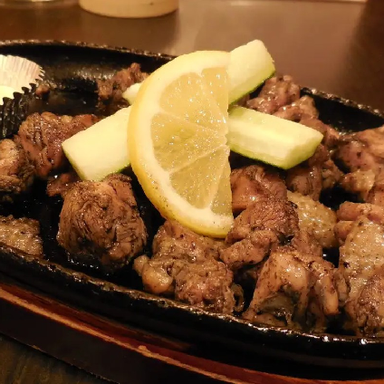 炭火焼とりとん_極上の旨みと弾力!鹿児島の名産