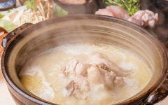 極さかえやの水炊き