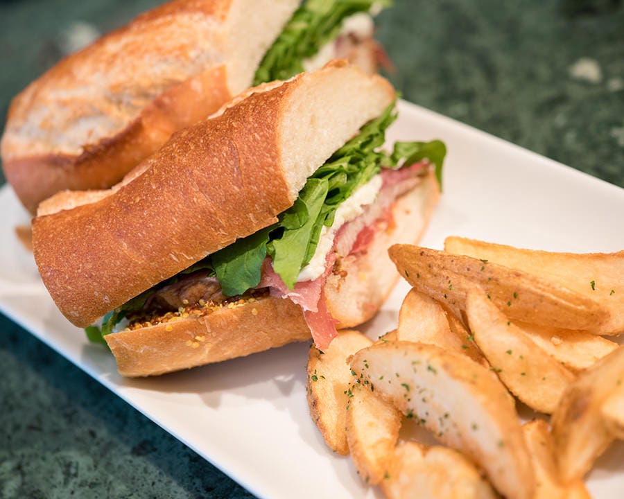 バルマルシェ コダマ エキュート品川店のホカディージョ スペイン風サンドイッチ