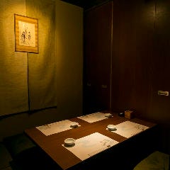 少人数でのお集まりに最適な個室・半個室も多数ご用意しています