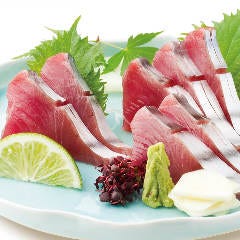 一本釣り鰹の銀造りです。