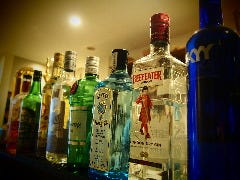 カクテル・ノンアルコールドリンクも豊富にご用意しております。