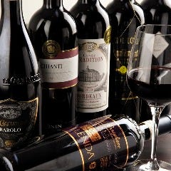 飲み放題にはワインはもちろんスパークリングも含まれております