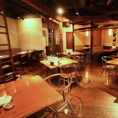 おしゃれな雰囲気 新宿三丁目の居酒屋でおすすめしたい人気のお店 ぐるなび