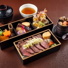 名物の牛タンをﾗﾝﾁで楽しんで頂けるように御膳にしました。