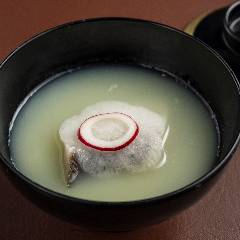 桜鯛と空豆の和風ポタージュ