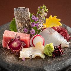 お造り盛り合わせ