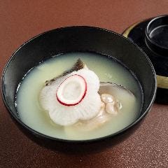 桜鯛と蛤と空豆の和風ポタージュ