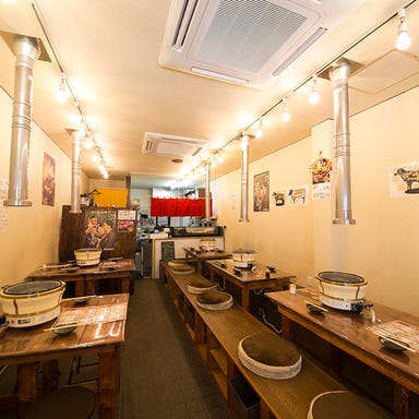 焼肉・韓国料理 しんちゃん  店内の画像