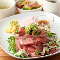 美味しい！ヘルシー！低温調理ローストビーフプレート！