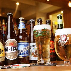 世界各国から約25種を厳選!!女性にも飲み易いﾌﾙｰﾃｨｰなビールも！