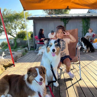 琵琶湖を望むテラスで手ぶらBBQ「CRAG Cafe&SUP」_ペットOK!琵琶湖を望むテラス席