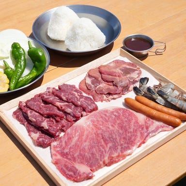 琵琶湖を望むテラスで手ぶらBBQ「CRAG Cafe&SUP」_食材付きプランなので手ぶらでOK!