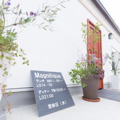マニフィーク
