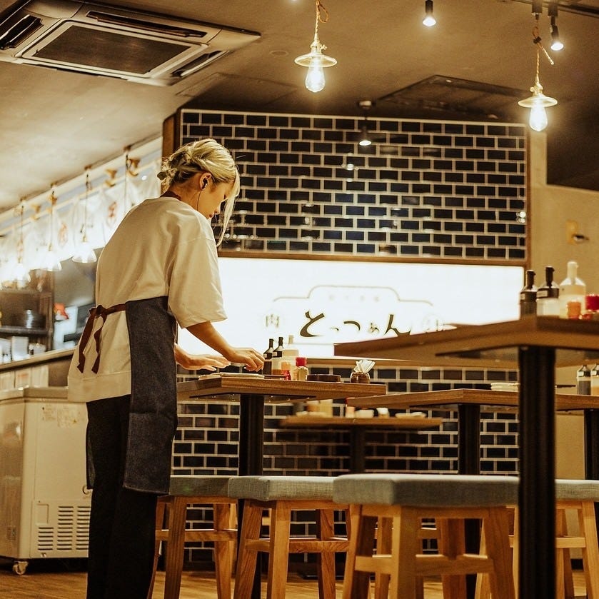 餃子酒場 肉汁とっつぁん 吉祥寺店 【食べ飲み放題・個室完備】