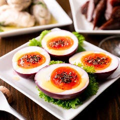 卵のピクルスは当店自慢の逸品！常連さんにも人気のメニュー