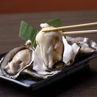 海老牡蠣酒場だるま_プリップリの牡蠣に舌鼓