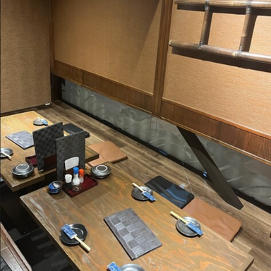 鶏と魚とうまい酒 炭家 sumika_最大14名様までの半個室宴会席