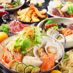 鍋を囲んで楽しむ宴会♪こちら全コース飲み放題付！
