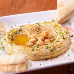 『ガルバンゾ』ひよこ豆を使用した地中海料理