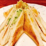 ポテサラ・トースト・サンドイッチ
