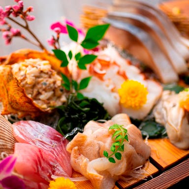 食堂 カヤノナギ_四季折々料理コース3500円(税込み)