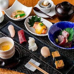 旬の食材を使用した小江戸コースはランチ限定です
