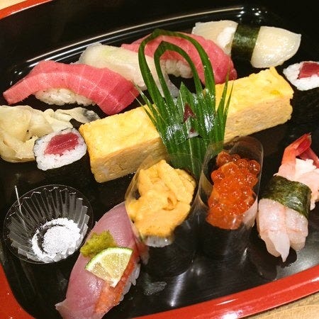 たつ郎寿司 ウニと有機野菜のすし屋 たつ郎寿司 ウニと有機野菜のすし屋