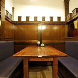 大正浪漫溢れるボックステーブル席（2名様～4名様迄）